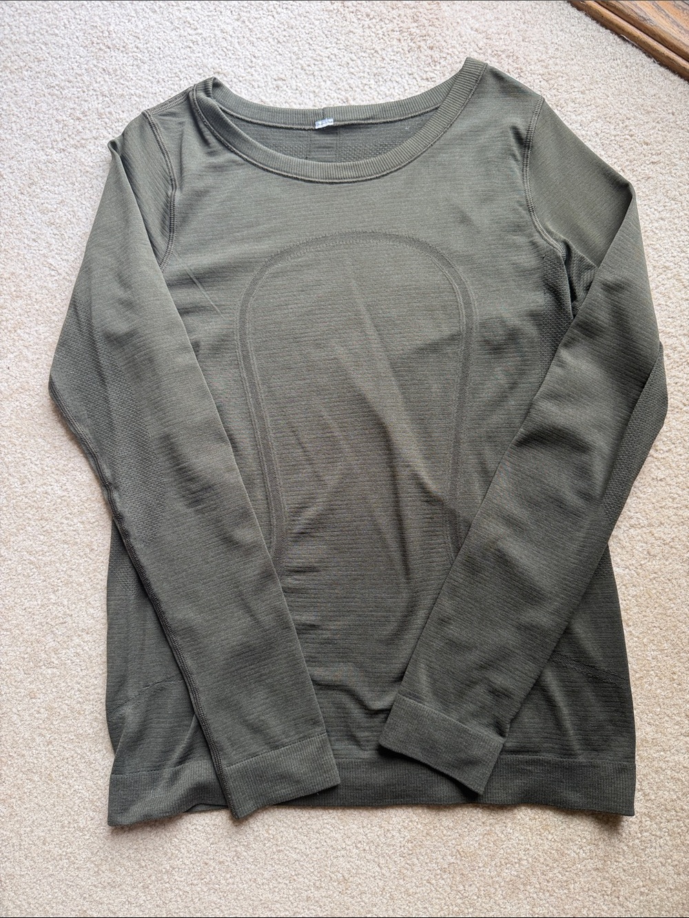 Lululemon swiftly tech